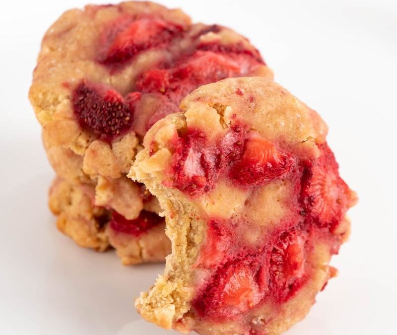 Keto Strawberry Cookies