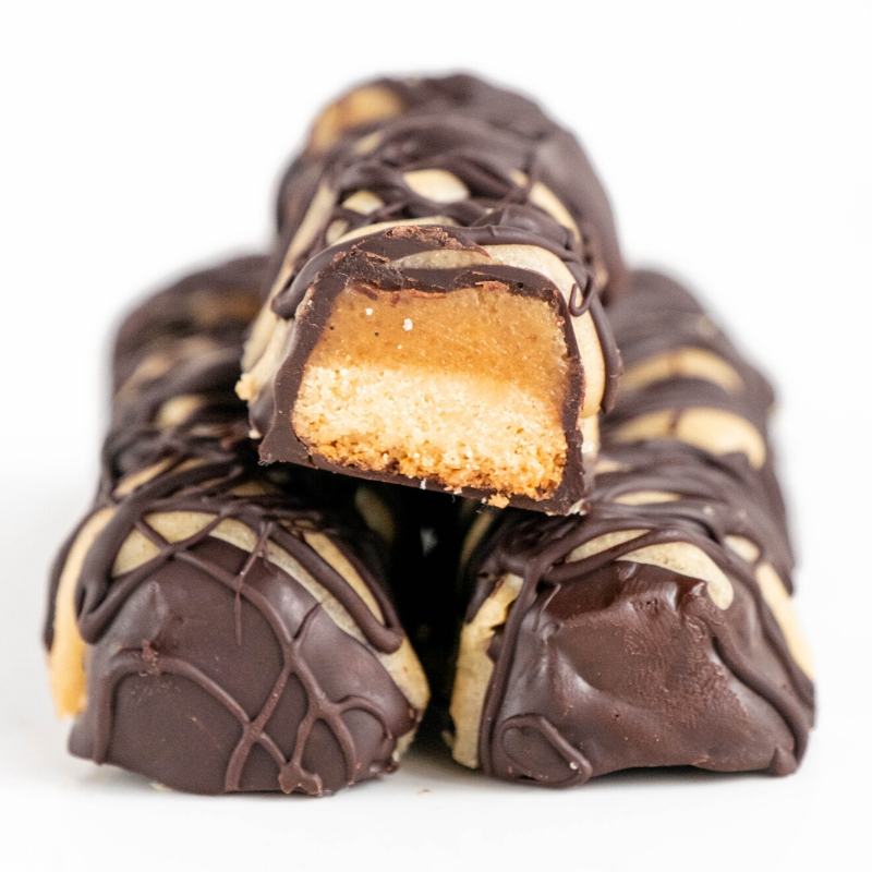 Keto Cookie Caramel Chocolate Bar Mobile Featured Image