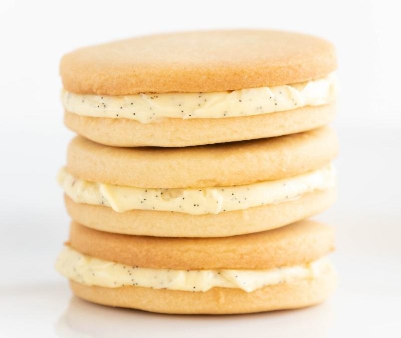 Golden Keto Sandwich Cookies