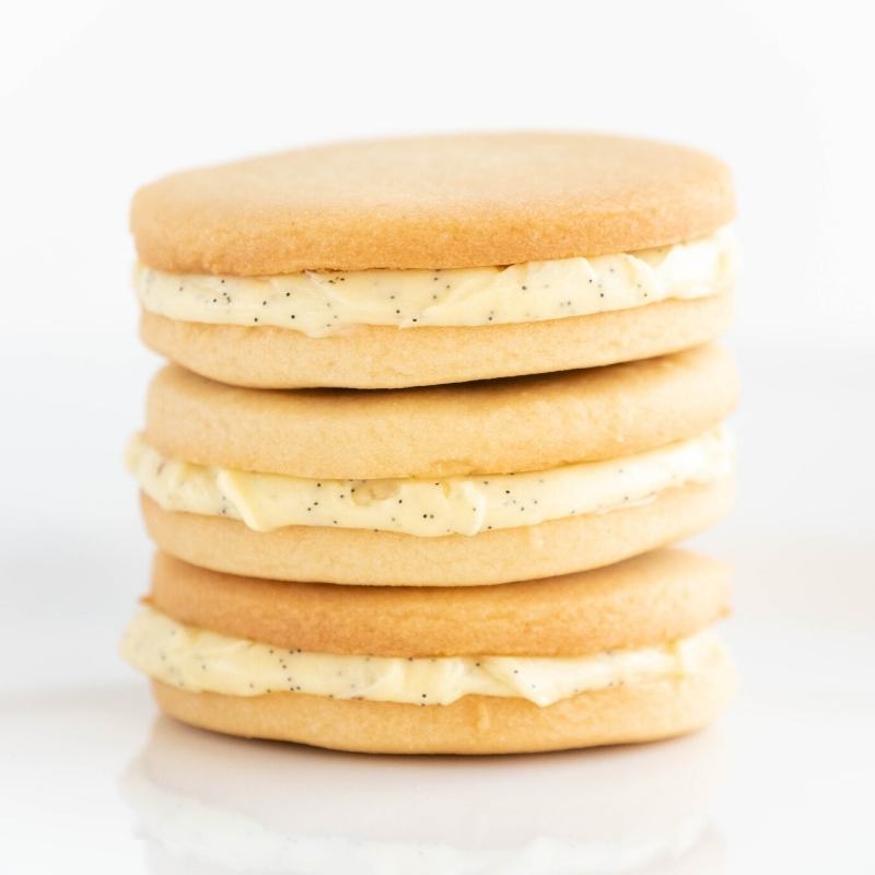 Golden Keto Sandwich Cookies Mobile Featured Image