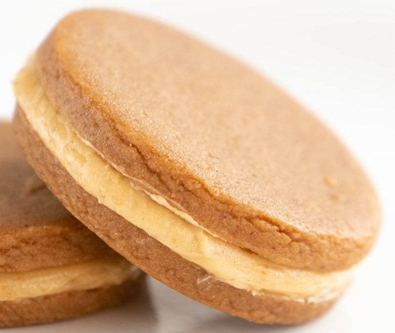 Keto Peanut Butter Sandwich Cookies